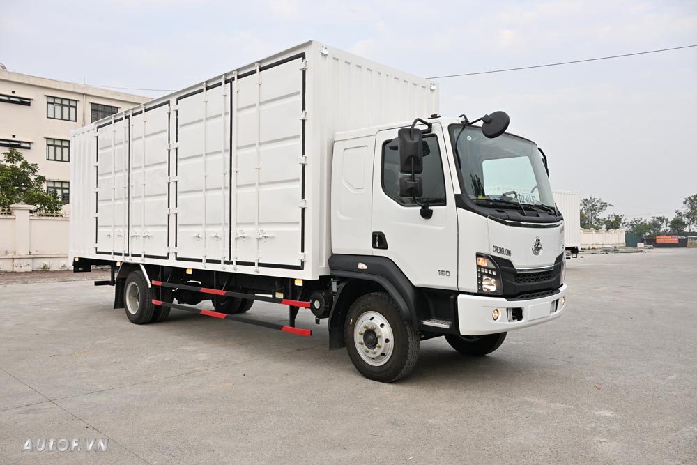 Xe tải ChengLong L3 160HP thùng kín chở pallet dài 7M & 8M